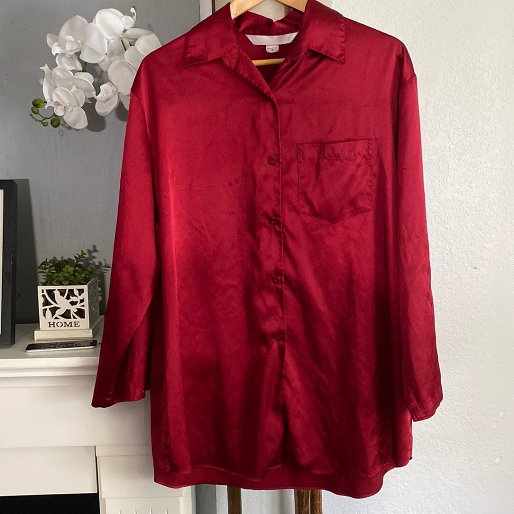 🌹Victoria’s Secret Pj Shirt🌹